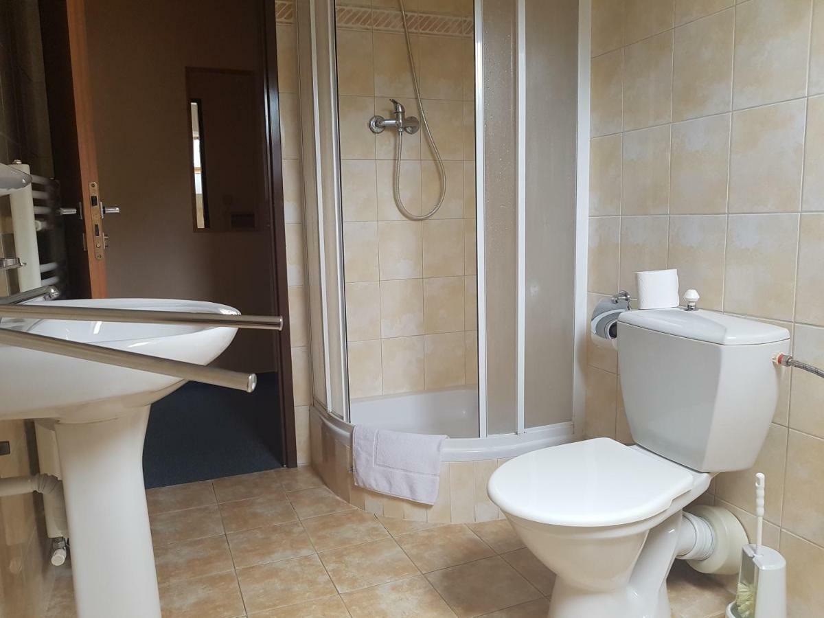 Pension Villa Berolina Marianske Lazne Bagian luar foto